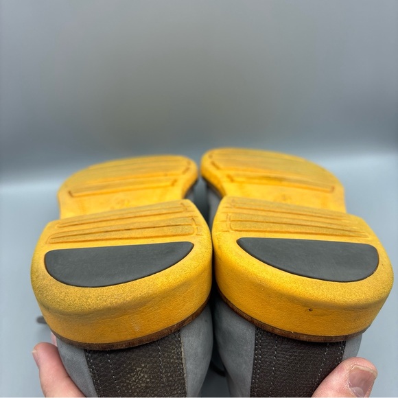 Cole Haan Derby Men's Size 12 M Gray Suede Yellow Soles Casual Shoes (Stains) - Picture 11 of 14